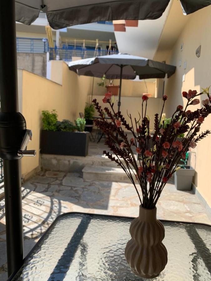 Toulipa Seaside Apartments 卡瓦拉 外观 照片